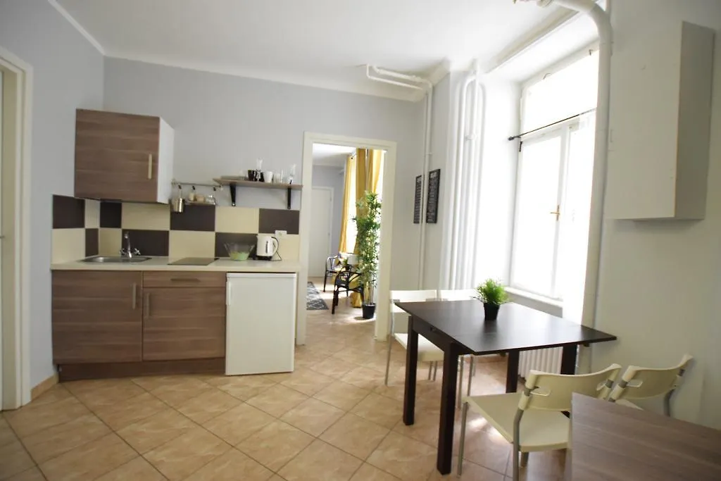 Budget Apartment by Hi5 - Révai köz Budapest